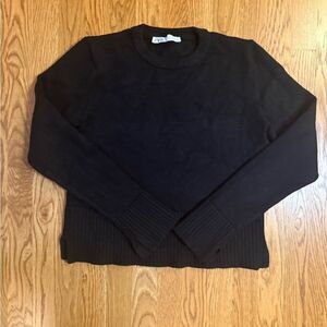 Zara Classic Black Crew Neck Sweater